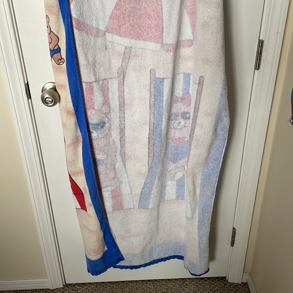Vintage teddy towel - Picture 6 of 8
